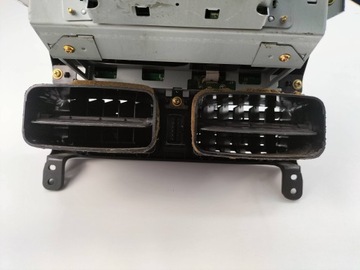 фото thumb №12, Консоль средняя радио toyota avensis 8611005020