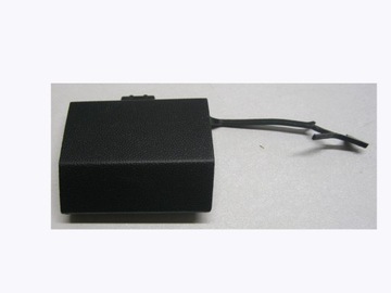 фото thumb №1, Заглушка правая фаркоп бампера зад vw touareg iii