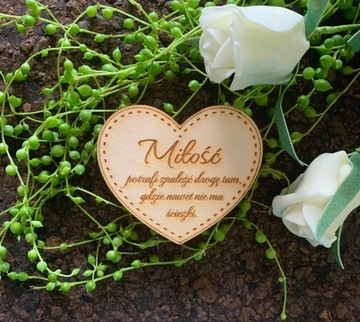 Сердце с надписью Love годовщина свадьбы 7 см.