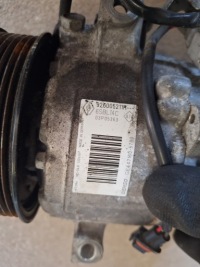 фото thumb №4, Компресор кондиціонера renault scenic iii 1.6 dci 926005211r