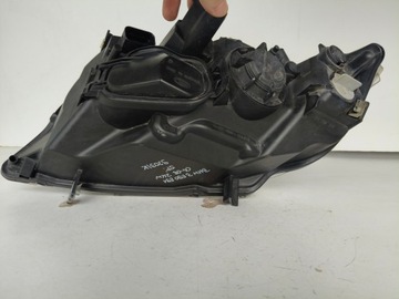 фото thumb №8, Лампа права фара bmw 3 e90 e91 04-08 zkw