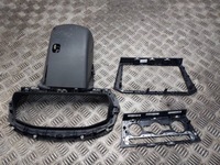 фото thumb №2, Рамка спідометра + рамка радіо + рамка панель volkswagen passat b8 lift