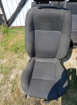 фото thumb №4, Ford mondeo mk3 універсал - сидіння комплект перед зад