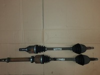 фото thumb №1, Привідний вал права 8200820344 logan sandero 1.5 dci