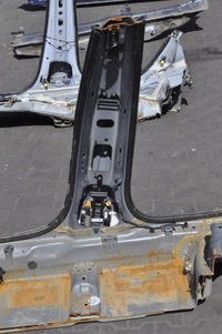 фото thumb №8, Volvo xc70 ii блок двигателя порог правый