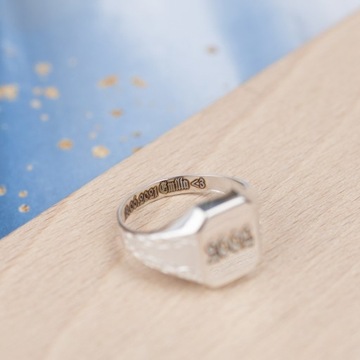 ДВОРЯНСКОЕ СИГНАЛЬНОЕ СЕРЕБРО С ОРНАМЕНТАМИ 925 ПРОБЫ