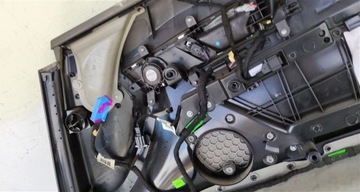 фото thumb №16, Боковина оббивка лівий перед audi a6 c6 сірий bose