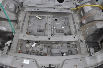 фото thumb №12, Bentley bentayga pas зад задній крило лівий правий чверть ванна l999