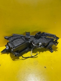 фото thumb №3, Mazda 6 - лампа - правий перед - uk