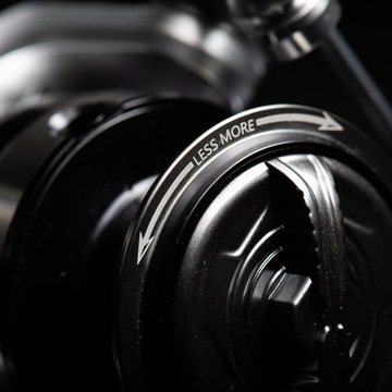 KOŁOWROTEK NA SUMA SAVAGE GEAR SGS6 18000 FD