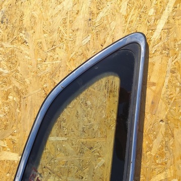 фото thumb №2, Toyota avensis t27 стекло кузовная левый зад задняя хром универсал