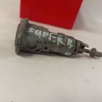 фото thumb №8, Skoda superb 4 вкладка дверь перед 3v0837167