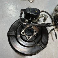 фото thumb №2, Toyota yaris cross правая поворотный кулак задняя oś ступица подвеска задняя балка