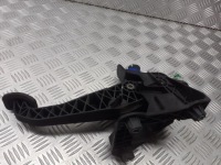 фото thumb №1, Педаль зчеплення dacia lodgy 1.6 465038135r