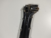 фото thumb №10, Lexus is300h 13r кріплення балка права