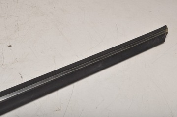 фото thumb №7, Mercedes w172 r172 планка скла прилегла до скла передня ліва