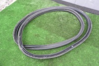 фото thumb №8, Прокладка крышки багажника dacia duster ii