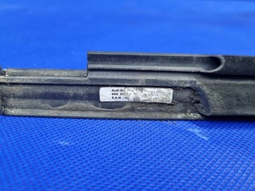 фото thumb №8, Audi q7 / sq7 планка накладка передній правої скла оригінал 4m0853284