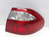 фото thumb №1, Лампа права задня mazda 626