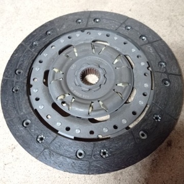 фото thumb №5, Зчеплення диск притиск od коробки 5 biegowej luk mondeo mk3 2.0 tddi