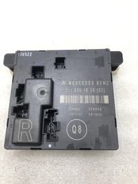 фото thumb №1, Модуль двері правий задня mercedes w211 2118201626