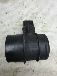 фото thumb №1, Расходомер воздуха audi a4 b7 2.0tdi