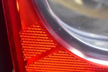 фото thumb №10, Лампа права зад задня 3c5945075c vw passat b6 sedan 00-05