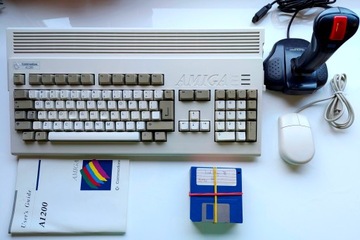*** COMMODORE AMIGA 1200 A1200 + BOX № 2 // ретро_фанатик // ***