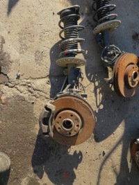 фото thumb №1, Левая поворотный кулак peugeot 308 t9