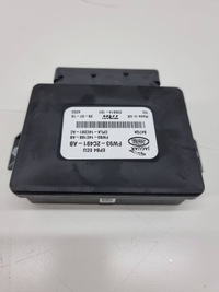 фото thumb №4, Land rover range rover sport l494 2016 модуль / блок керування гальма ручного