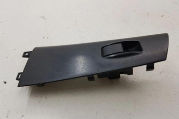 фото thumb №8, Кнопка керування скло задніх правих двері toyota corolla _e12_