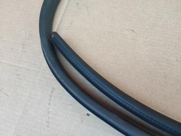 фото thumb №7, Ford fiesta mk6 2016r рестайлінг прокладка двері кузов права зад