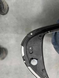 фото thumb №8, Toyota camry молдинг стекло правый задняя оригинальный номер 7570733060