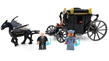 LEGO 75951 ФАНТАСТИЧЕСКИЕ ЗВЕРИ: Побег из Гриндевальда