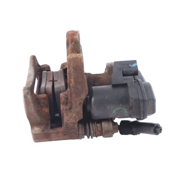 фото thumb №10, Audi q3 8u супорт гальмівний правий зад задній 8u0615404b