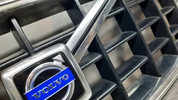 фото thumb №10, Решітка радіатора решітка 8620641 volvo xc90 02-14r пошкоджений