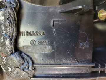 фото thumb №12, Лампа ліва задня лівий зад audi 80 b2 811945225 оригінальний номер європа