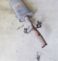 фото thumb №2, Alfa romeo mito 09r гасник середній з труба