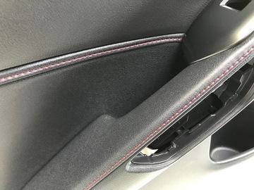 фото thumb №3, Lexus lbx 2024 боковина обивка дверь левый зад задних 67614-x1006