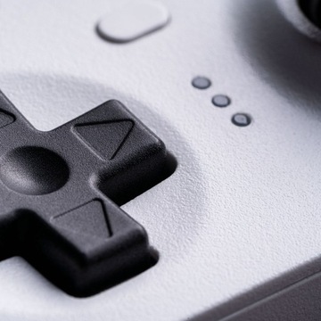 Pad 8BitDo Ultimate 80NA USB BL 2.4GHz DOCK Switch Windows White Biały