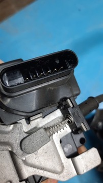 фото thumb №4, Замок двері лівий зад задній volvo v90 17-21r cross