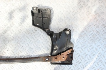 фото thumb №5, Toyota prius iii 09-15 5d розпірка балка кронштейн