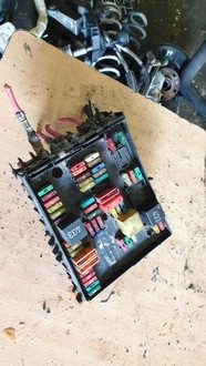 фото thumb №1, Vw golf v 1.9 tdi коробка запобіжників