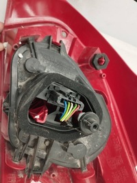 фото thumb №8, Peugeot 208 2012 лампа задняя левая левый задняя