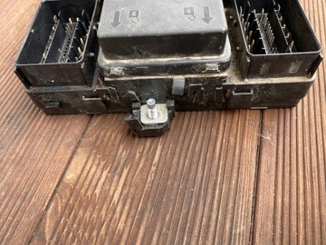 фото thumb №3, Mondeo mk5 коробка предохранителей fg9t-14a067-za