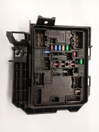 фото thumb №1, Коробка предохранителей dacia 283b71965r