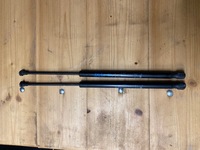 фото thumb №1, Амортизаторы крышки задняя задний alfa romeo mito 50515442 комплект