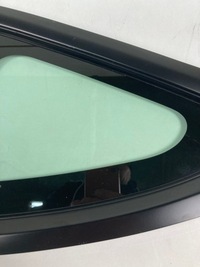 фото thumb №3, Скло кузовна ліва tesla 3