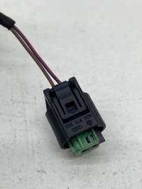фото thumb №10, Audi volkswagen seat skoda штекер разъём соединитель + трубка  8e0973202