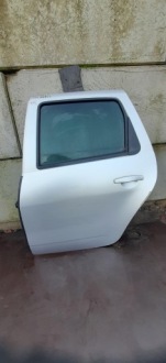 фото thumb №1, Дверь левый задняя задние dacia duster i lak.ted69